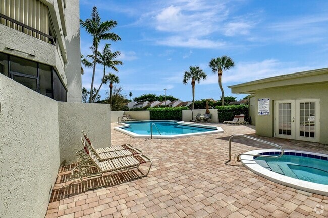 Building Photo - 6372 La Costa Dr Unit 302 Rental