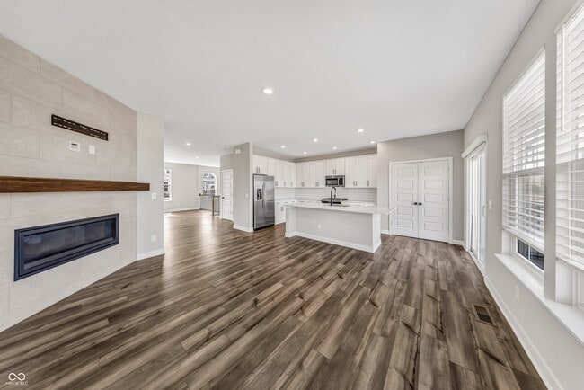 Photo - 6988 Sunstone Pl