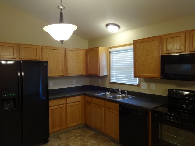 Photo - 3812 Wolf Creek Rd