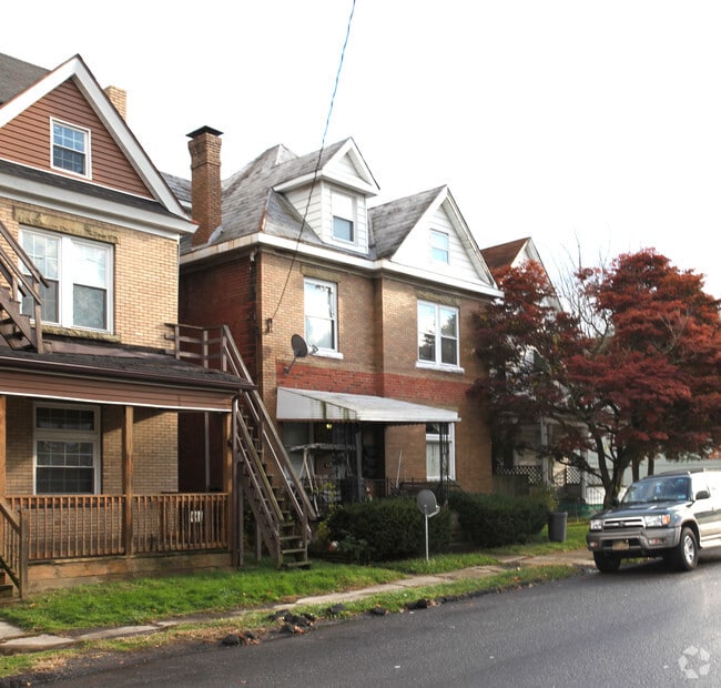 320 Gaston Ave Apartments For Rent in Fairmont, WV