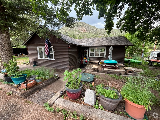 Building Photo - 9996 Poudre Canyon Rd Rental
