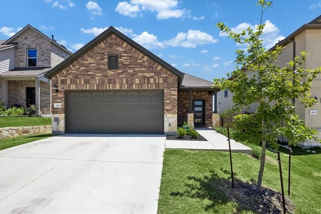Building Photo - 685 Papaya Dr