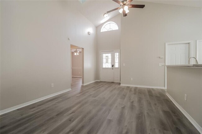 Photo - 1318 Abberton Dr