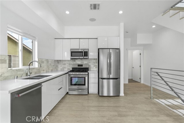 Photo - 6009 Barton Ave