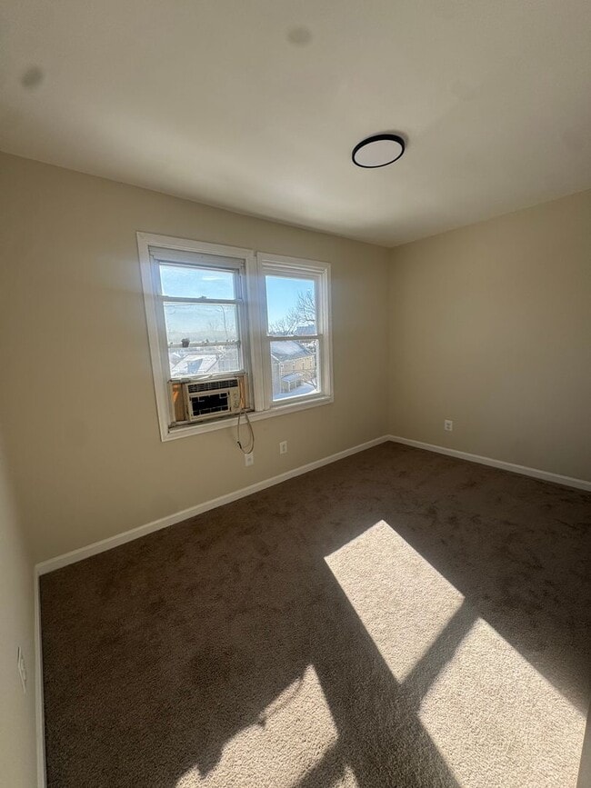 Photo - Now Accepting 525 Credit | Half First Month + Last Month Rent Unit B1