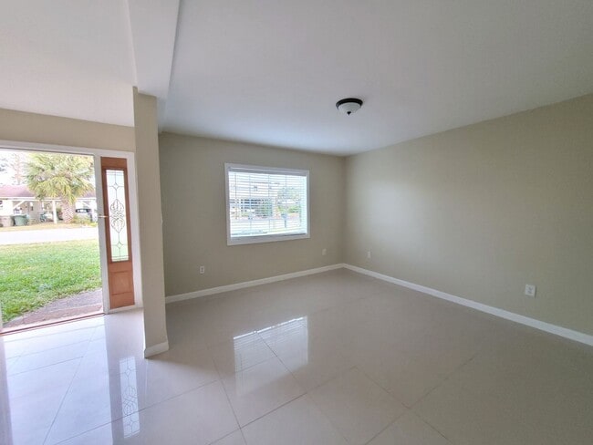 Photo - 517 S 2nd St Unidad 1