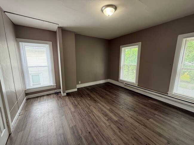 Photo - 922 N 8th St Unit Apt 3