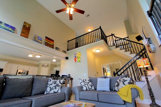 Photo - 5711 Chadwick Ln