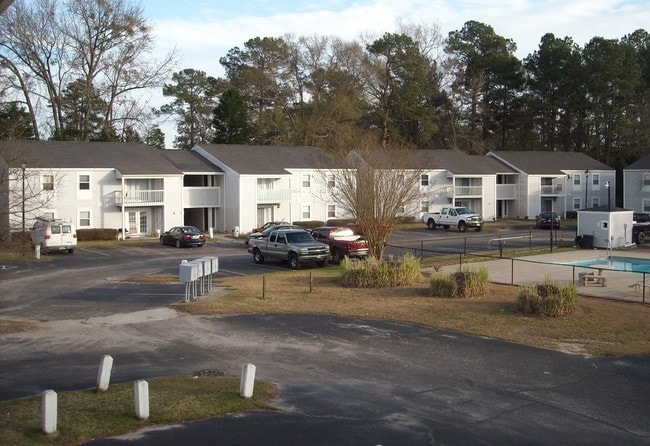 Photo - Huntington Place Apartments