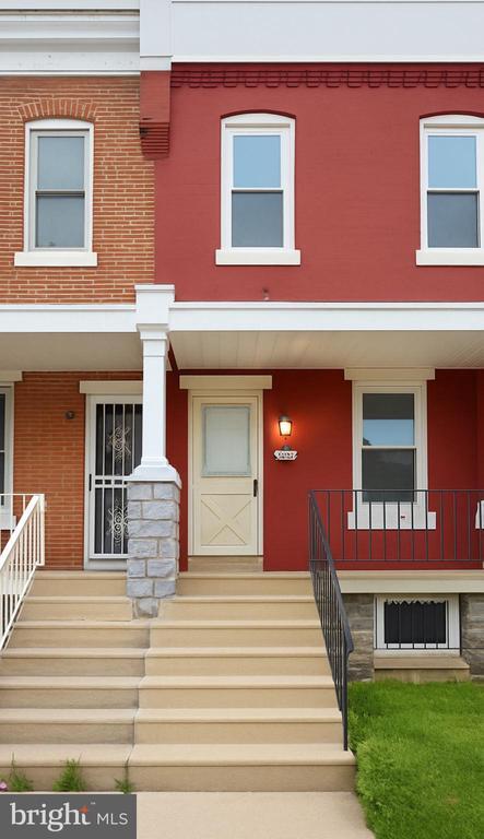 Photo - 155 N Hobart St Townhome