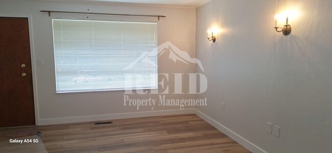 Photo - East Bremerton Rambler - 3 Bed 1 Bath with Garage and Carport Parking