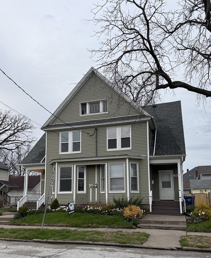 Photo - 408 W 15th St