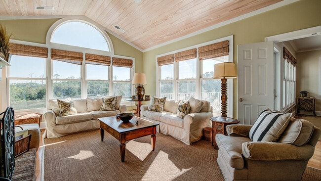 Photo - 15 Nautica Way Unidad ID1253380P