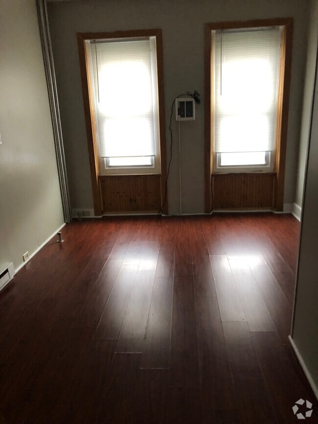Building Photo - 13 S 2nd St Unit 1 Rental