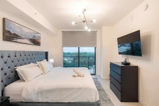 Photo - 5350 NW 84th Ave