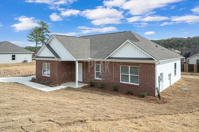 Photo - $1665! Beautiful 3Bed 2Bath in newly built Woodland Circle!