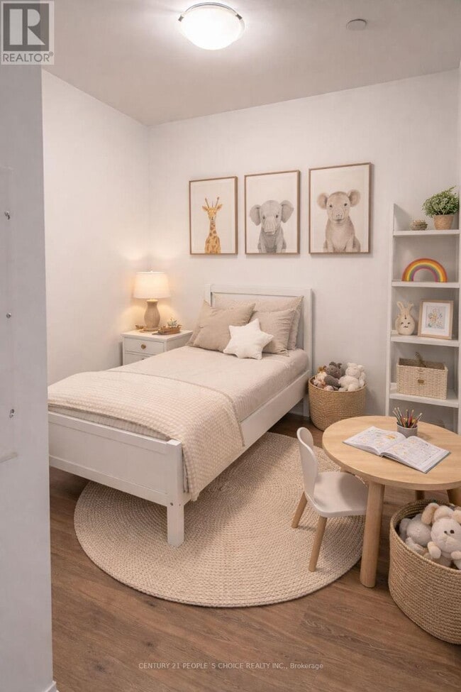 Photo - 490 Gordon Krantz Ave