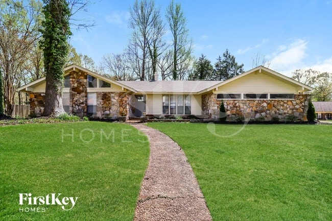 Building Photo - 8625 Edney Ridge Dr