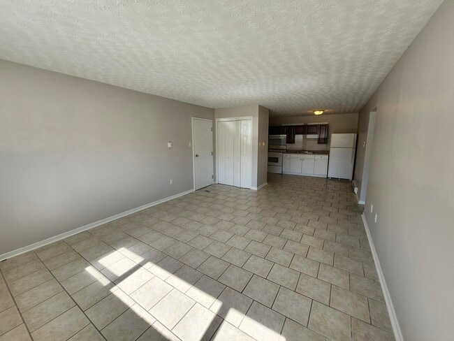 Photo - 2 Arena Ln Unit 1