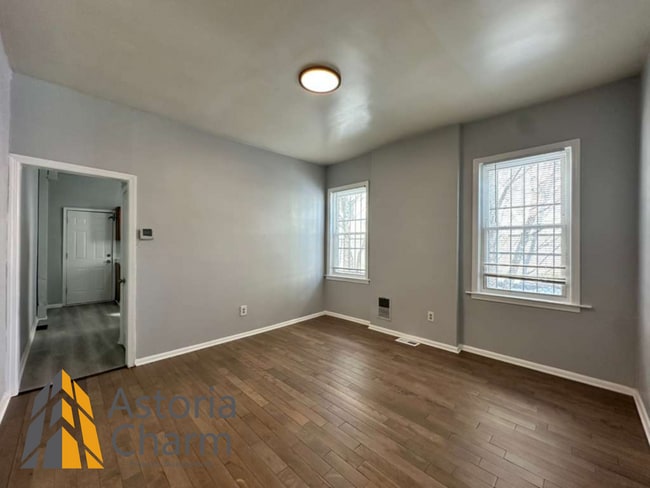 Photo - 3 Bedroom End Unit near Coppin State with Fenced Yard