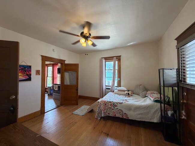 Photo - Von Hagen House Unit 3