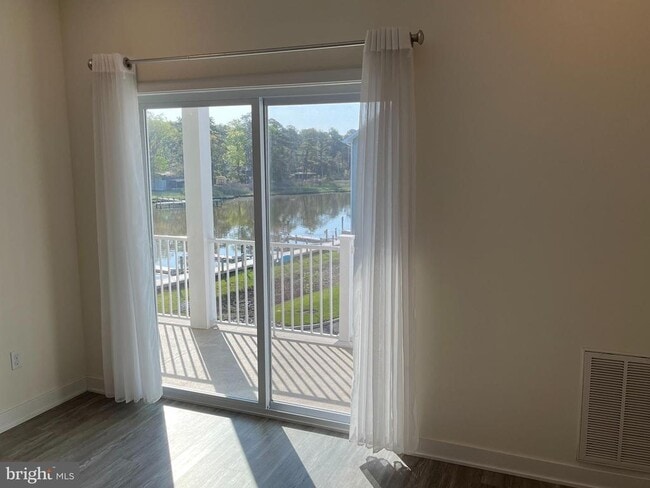 Photo - 33707 Skiff Aly Unit 309