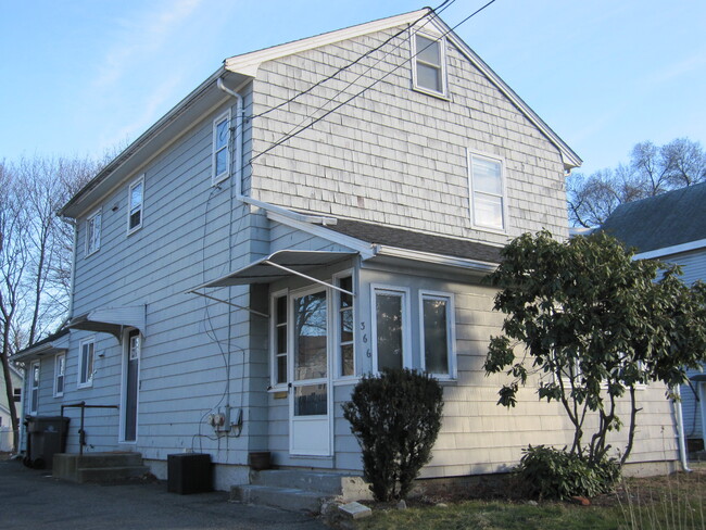 Building Photo - 366 Hollis St Unit 1