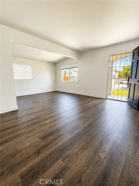 Photo - 11151 Duncan Ave