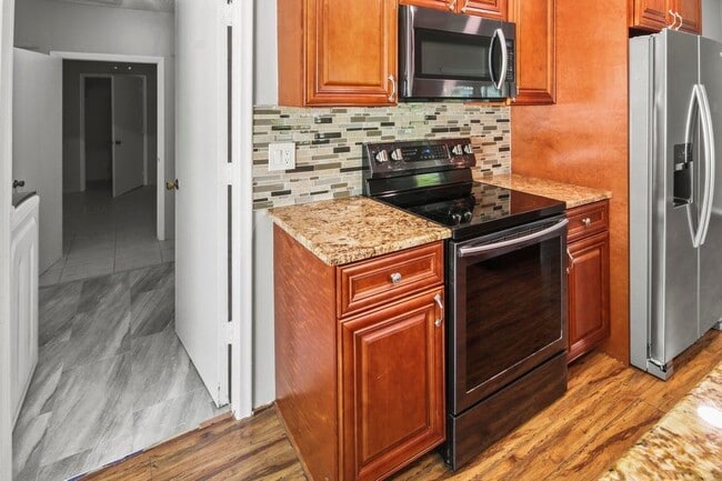 Photo - 22493 SW 56th Ave