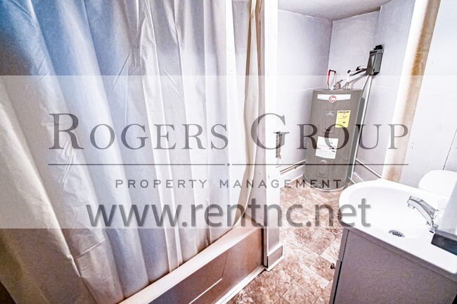 Photo - 527 Water St