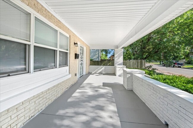 Photo - 2620 Central Ave House