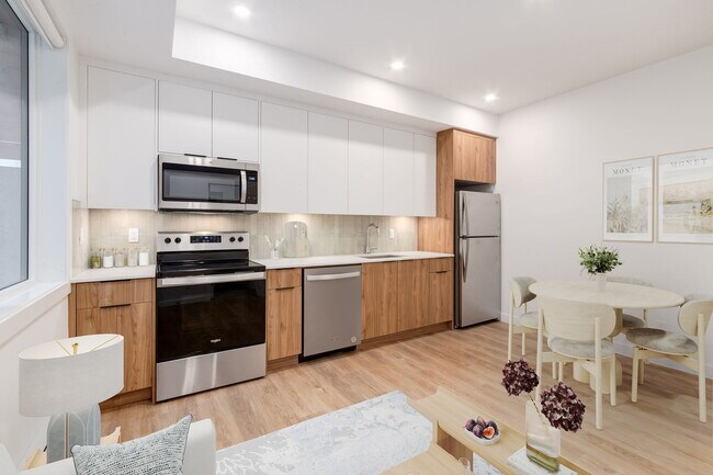Photo - Pet-Friendly 1-Bedroom Lower Suite in North Glenmore Park Unit 3B