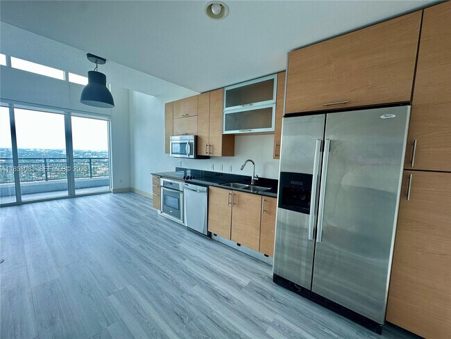 Photo - 60 SW 13th St Unit 3207