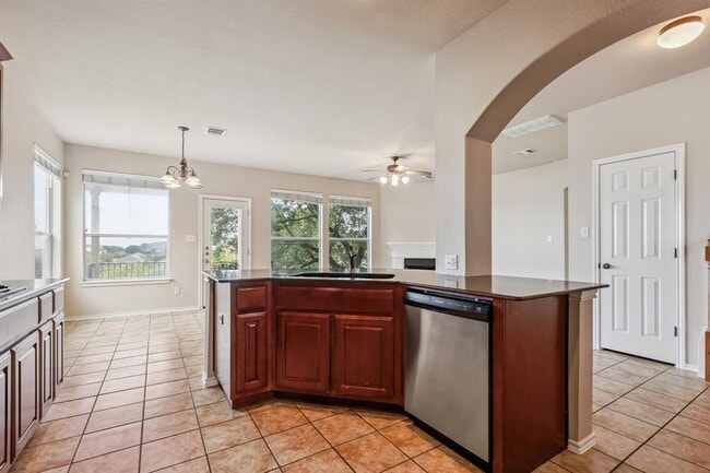 Photo - 88 White Magnolia Cir