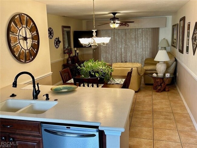 Photo - 11110 Caravel Cir Unit 201