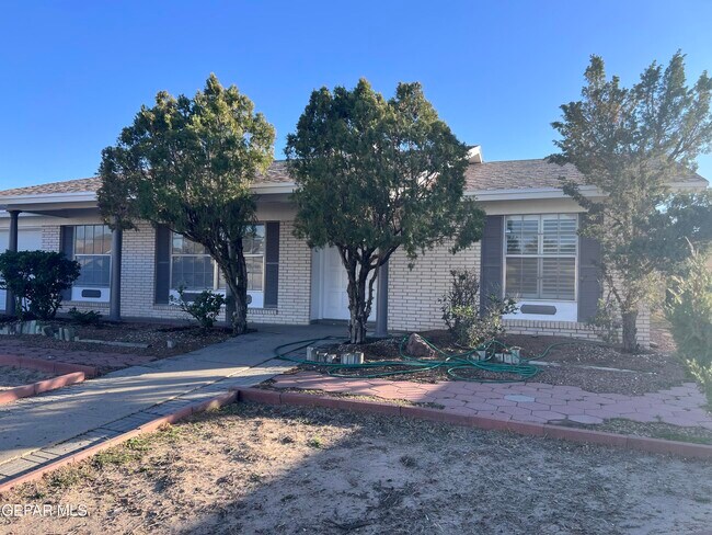 Photo - 10524 Candlewood Ave