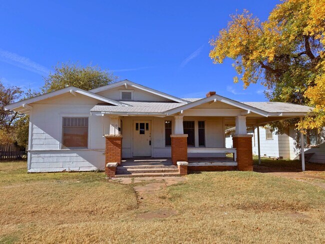 Building Photo - 1710 Monroe St Unit 1