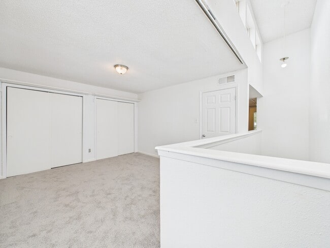 Photo - 781 Country Pl Dr