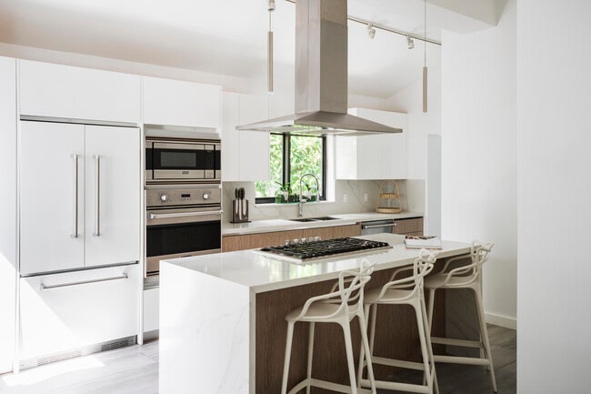 Photo - 259 N Coconut Ln