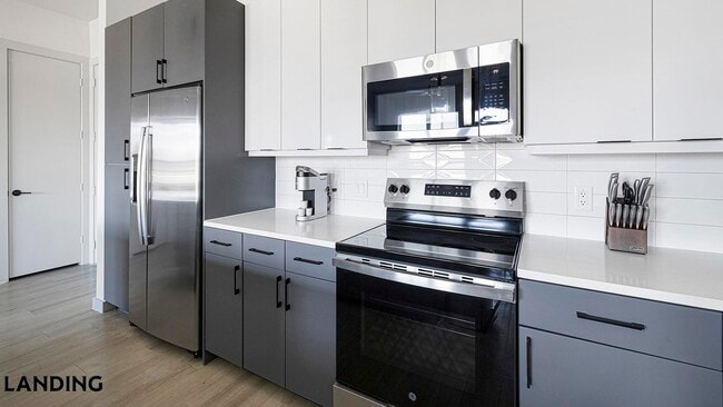 Photo - 1345 E 15th St Unit 203