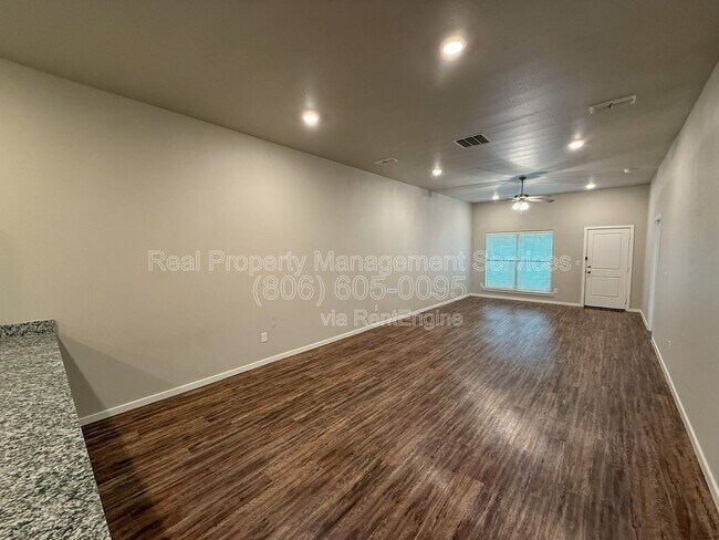 Photo - 2101 Kokomo Ave