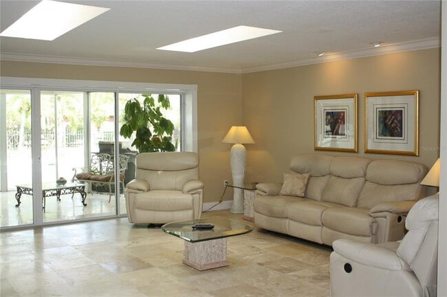 Photo - 12925 110th Ave N