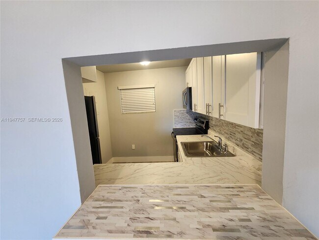 Photo - 11309 SW 200th St Unit 303-C