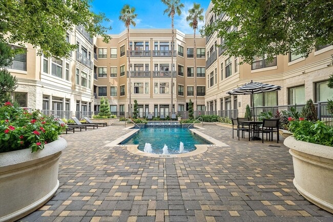 Photo - 1901 Post Oak Blvd Unidad 1508