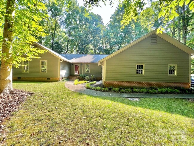 Building Photo - 911 Reverdy Ln Rental