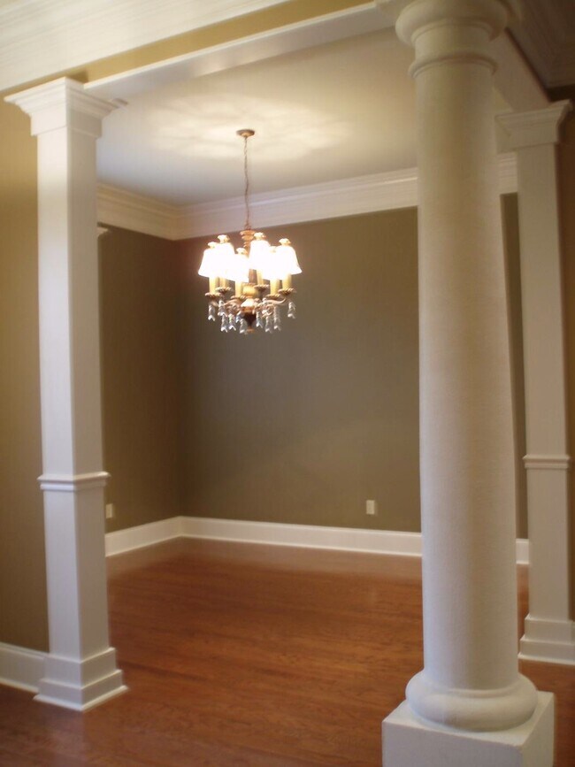 Photo - 102 Croft Row