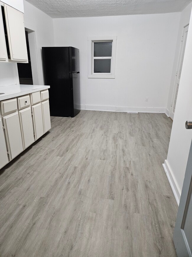 Photo - 1020 Wingert St Unit 1020