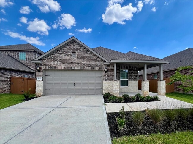 Building Photo - 3025 Myrtle Sunset Dr