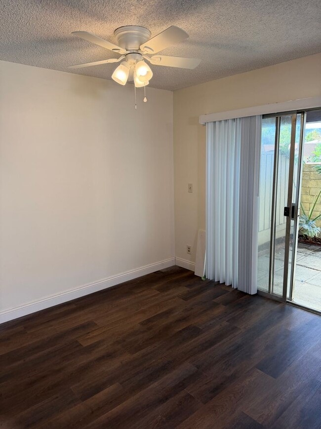 Photo - 2687 Phipps Ave Unit #D