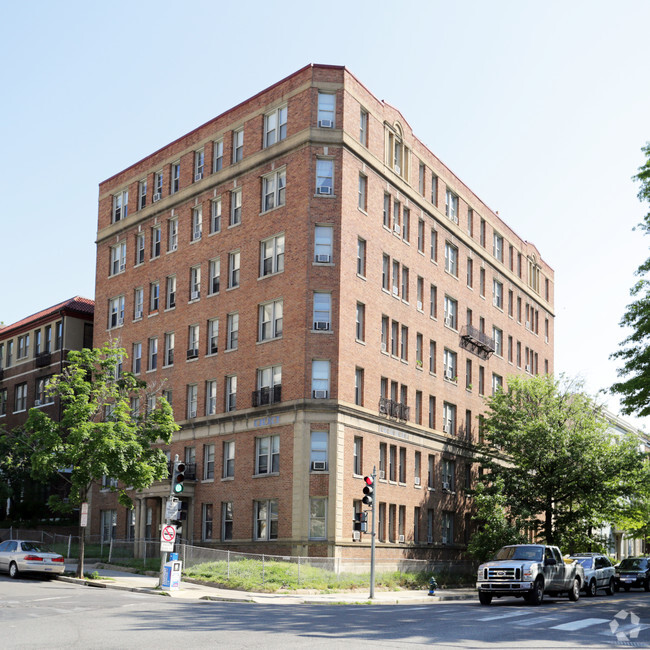 1909 19th St NW - 1909 19th St NW Apartments